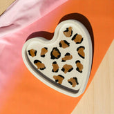 Vide-poches cœur léopard en résine écologique