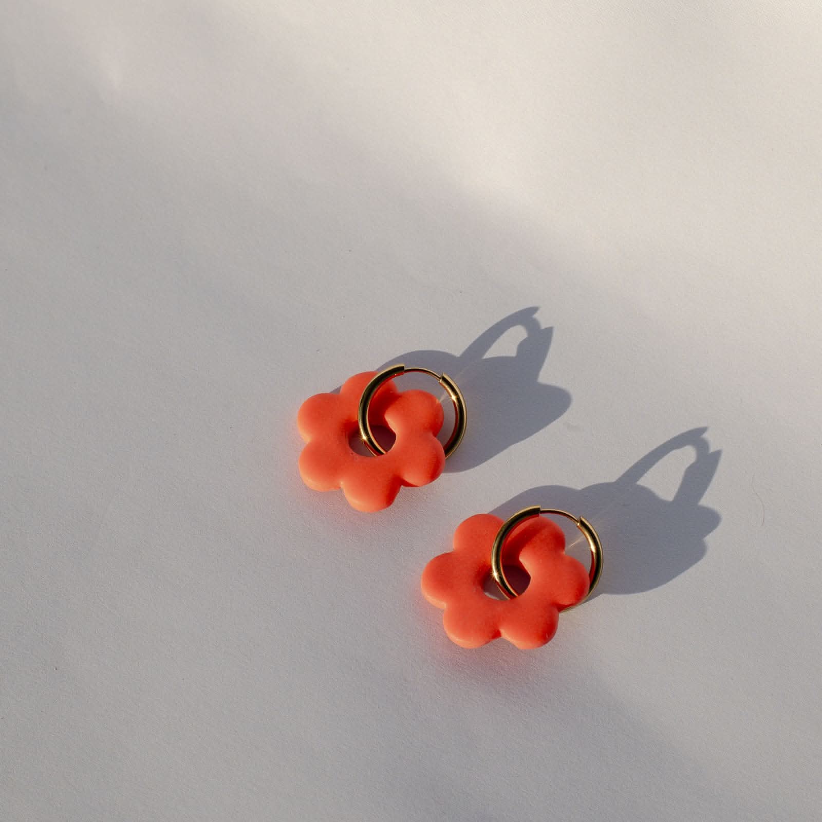 Boucles d'oreilles fleur orange