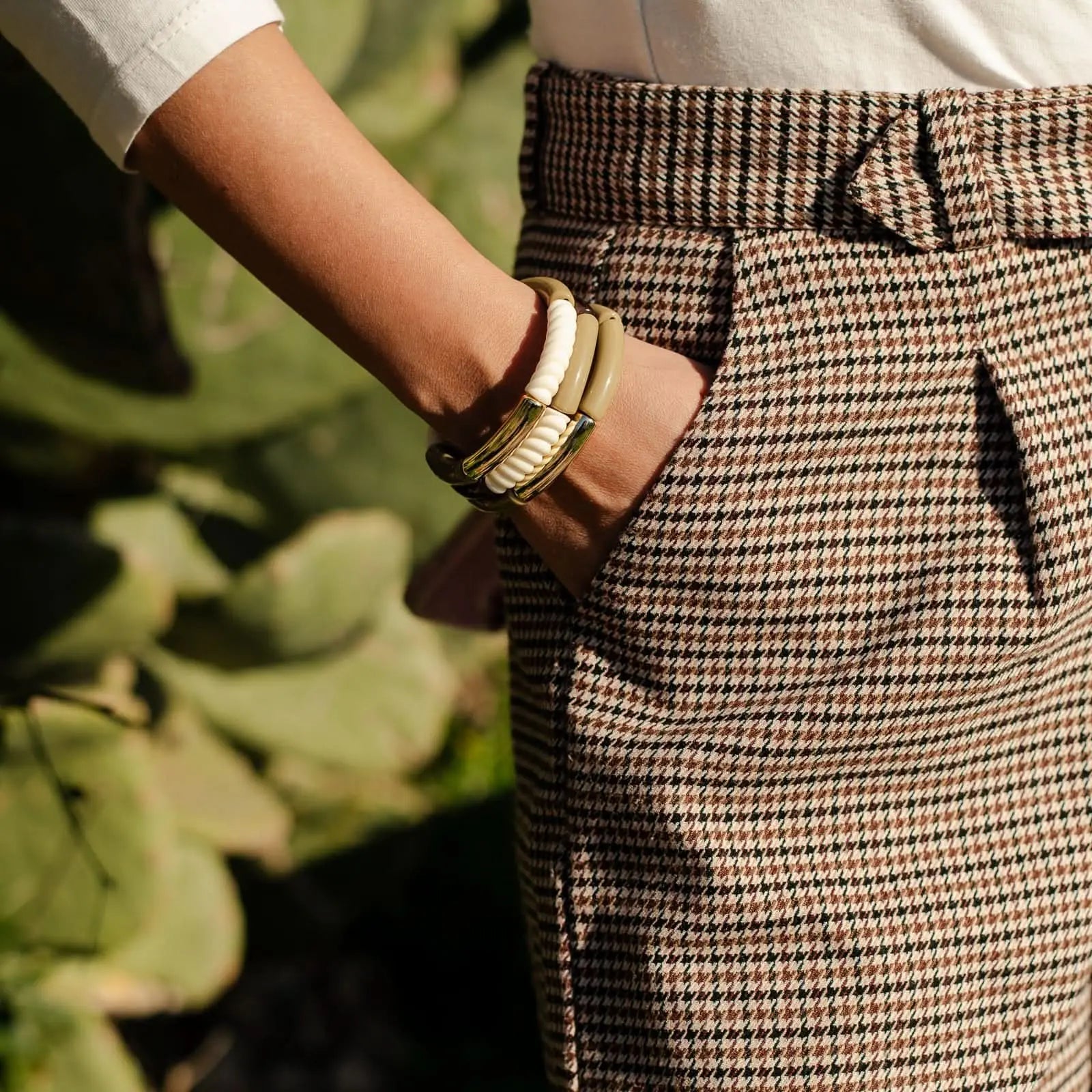 Trio de bracelets vert olive en résine