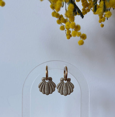 Boucles d'oreilles créoles coquillage Serena