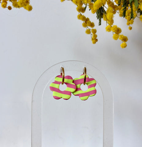 Boucles d’oreilles créoles fleurs Flora