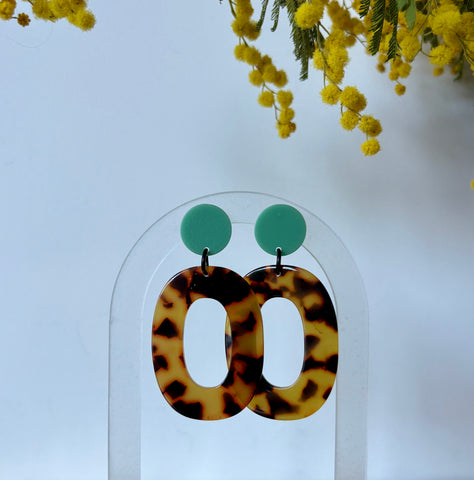 Boucles d'oreilles pendantes en écailles Maeva